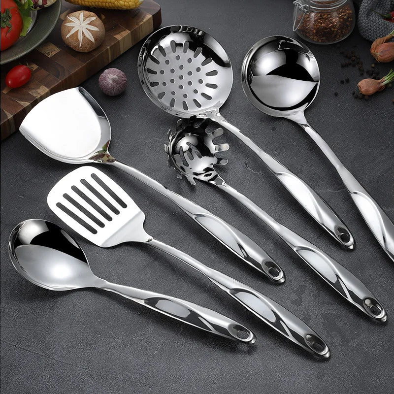Set aus Edelstahl-Kochutensilien, hitzebeständige Küchenhelfer – Pfannenwender, Schöpfkelle, Schaumlöffel, Nudelheber, Reislöffel