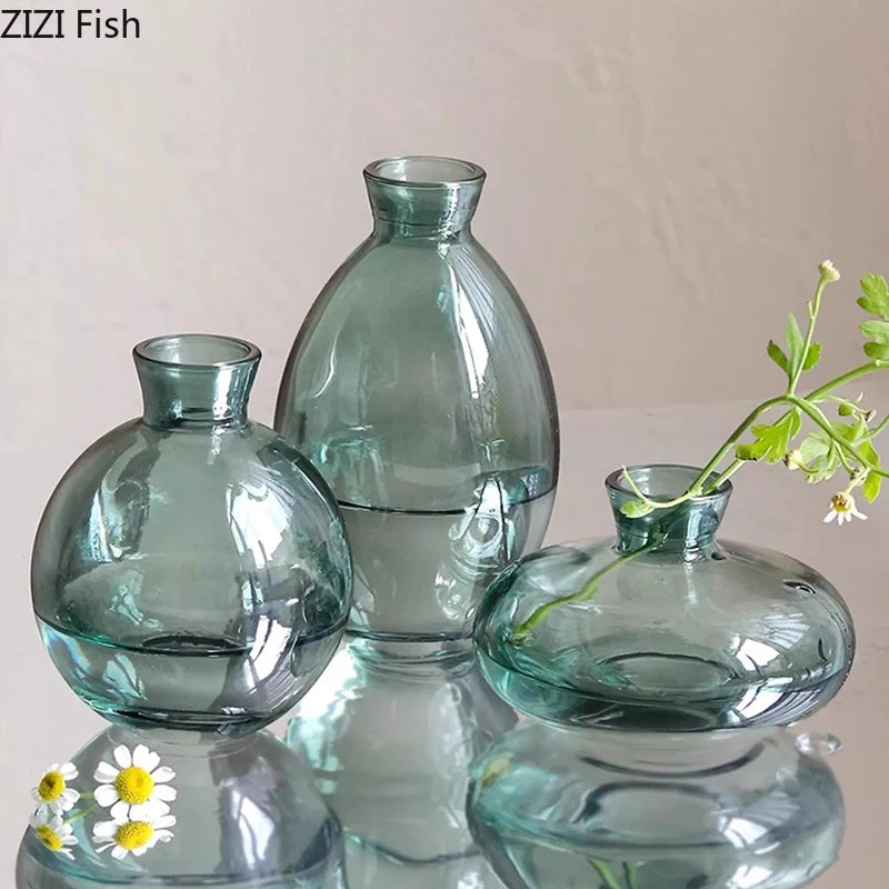 Minimalistische Glasvase – Transparente Tischdeko für Blumen & Pflanzen